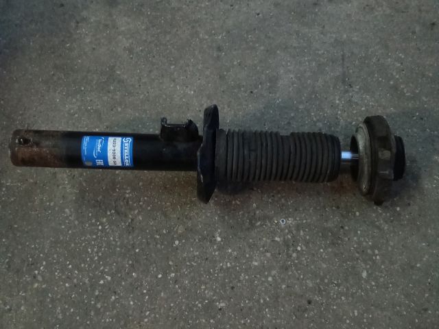 bontott VW TIGUAN Bal első Lengéscsillapító