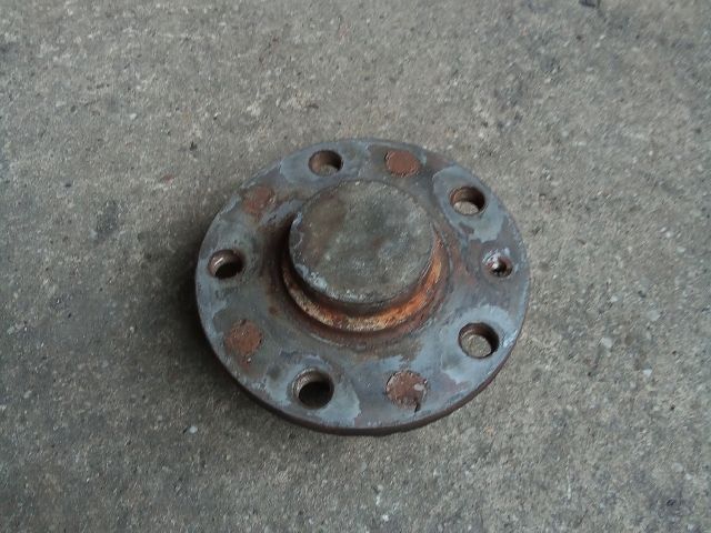 bontott VW TIGUAN Bal hátsó Kerékagy