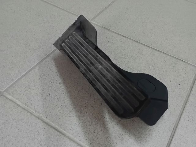 bontott VW TIGUAN Gázpedál (Elektromos)