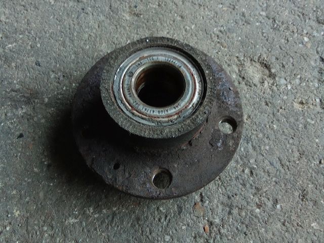 bontott VW TIGUAN Jobb hátsó Kerékagy