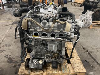bontott VW TIGUAN Komplett Motor (Segédberendezésekkel)