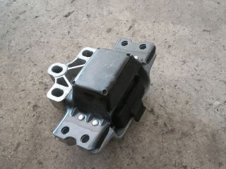 bontott VW TIGUAN Motor Tartó Bak Bal