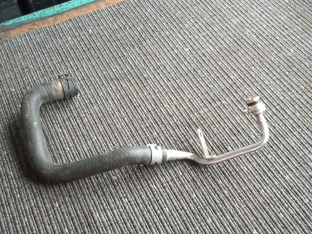 bontott VW TIGUAN Turbó Vízcső (Bemenő)