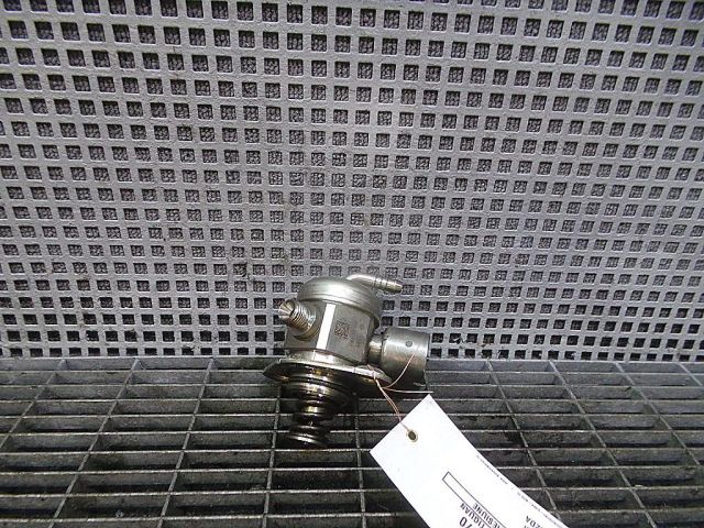 bontott VW TIGUAN Üzemanyag Szivattyú