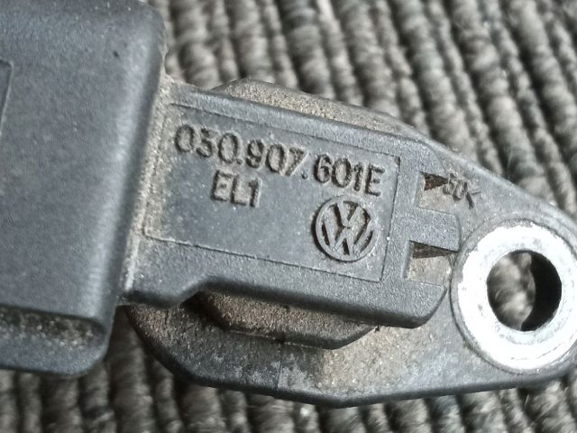 bontott VW TIGUAN Vezérműtengely Fordulatszám Jeladó