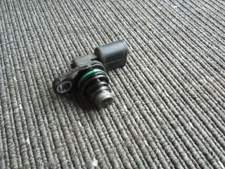 bontott VW TIGUAN Vezérműtengely Fordulatszám Jeladó