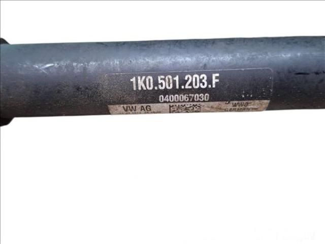 bontott VW TIGUAN Bal hátsó Féltengely