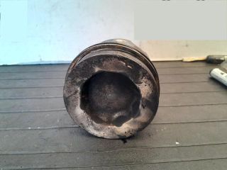 bontott VW TIGUAN Dugattyú