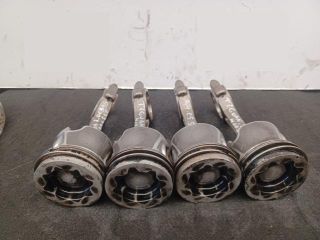 bontott VW TIGUAN Dugattyú