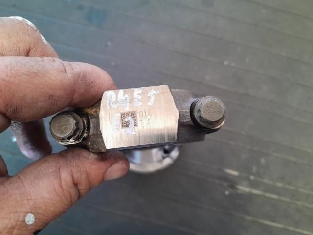 bontott VW TIGUAN Dugattyú