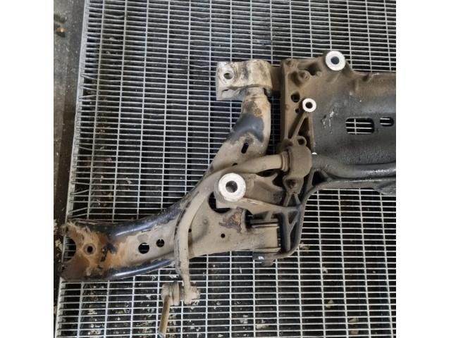 bontott VW TIGUAN Első Bölcső