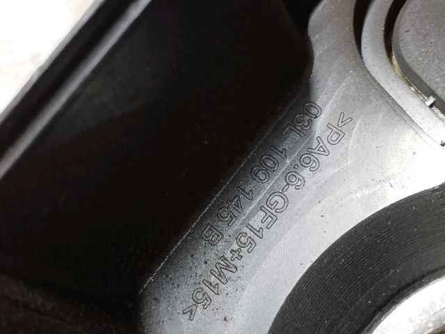 bontott VW TIGUAN Felső Vezérlés Burkolat