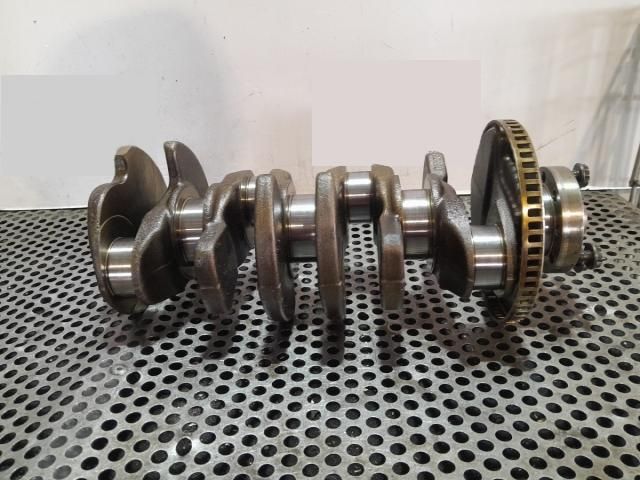 bontott VW TIGUAN Főtengely (Magában)