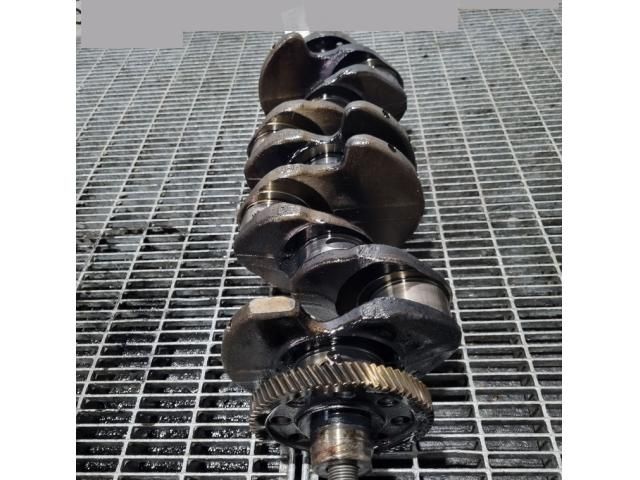 bontott VW TIGUAN Főtengely (Magában)