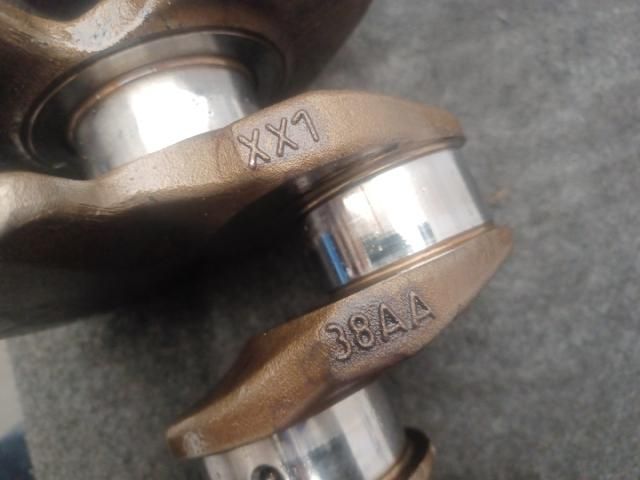 bontott VW TIGUAN Főtengely (Magában)