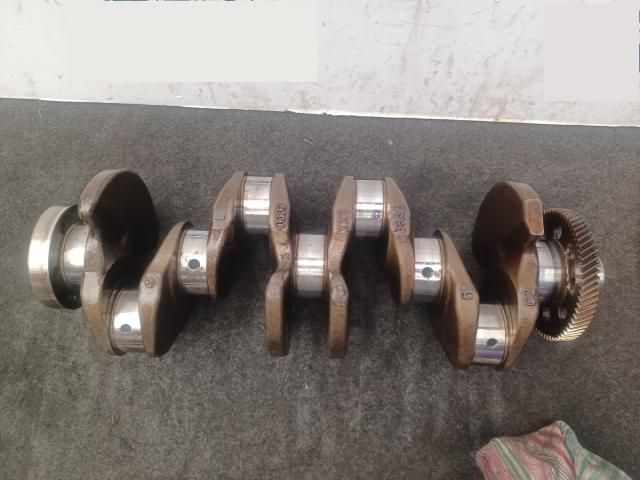 bontott VW TIGUAN Főtengely (Magában)