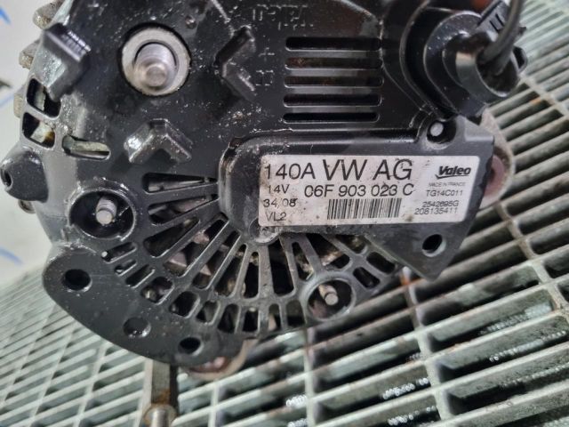 bontott VW TIGUAN Generátor
