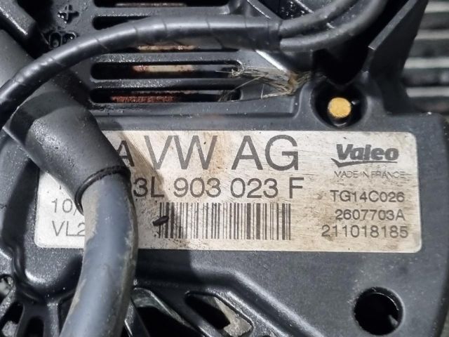 bontott VW TIGUAN Generátor