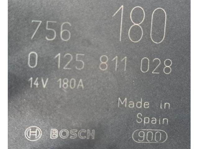 bontott VW TIGUAN Generátor