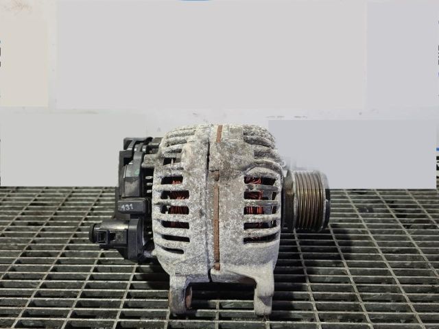 bontott VW TIGUAN Generátor