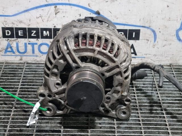 bontott VW TIGUAN Generátor