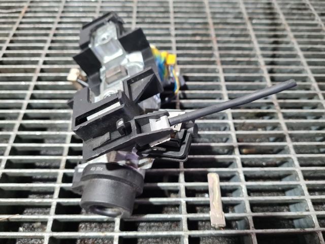 bontott VW TIGUAN Gyújtáskapcsoló