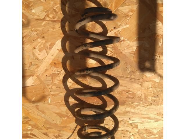 bontott VW TIGUAN Hátsó Rugó