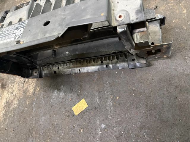 bontott VW TIGUAN Homlokfal (Üres lemez)