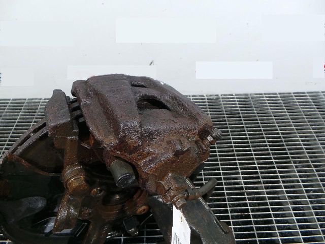 bontott VW TIGUAN Jobb első Féknyereg Munkahengerrel