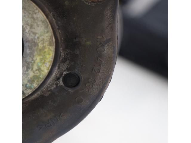 bontott VW TIGUAN Jobb első Lengéscsillapító