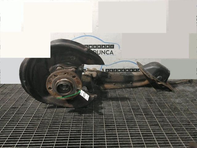 bontott VW TIGUAN Jobb hátsó Csonkállvány