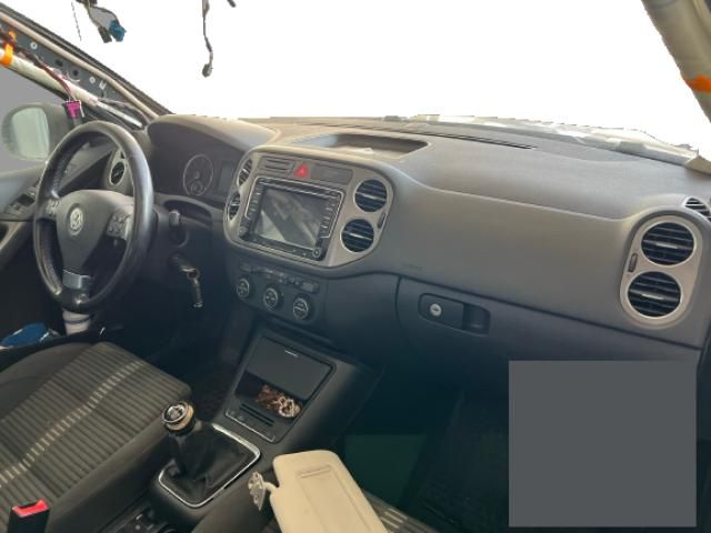 bontott VW TIGUAN Kartergázcső