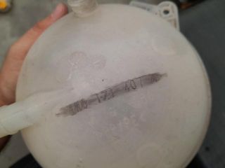 bontott VW TIGUAN Kiegyenlítő Tartály