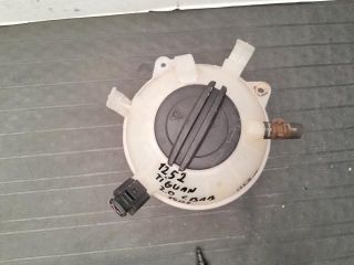 bontott VW TIGUAN Kiegyenlítő Tartály