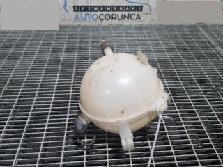 bontott VW TIGUAN Kiegyenlítő Tartály