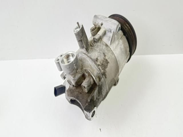 bontott VW TIGUAN Klímakompresszor