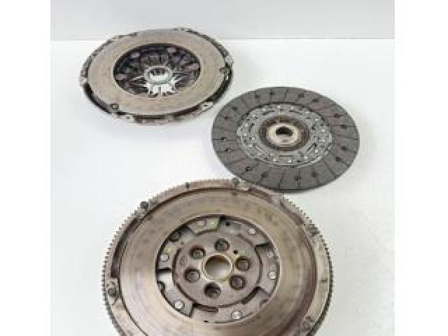 bontott VW TIGUAN Kuplung Szett (Szerkezet, Tárcsa)