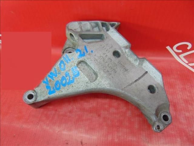 bontott VW TIGUAN Motor Tartó Bak (Fém)