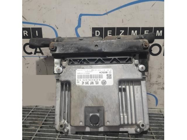 bontott VW TIGUAN Motorvezérlő