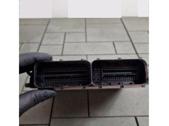 bontott VW TIGUAN Motorvezérlő