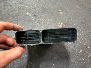 bontott VW TIGUAN Motorvezérlő