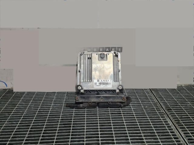 bontott VW TIGUAN Motorvezérlő