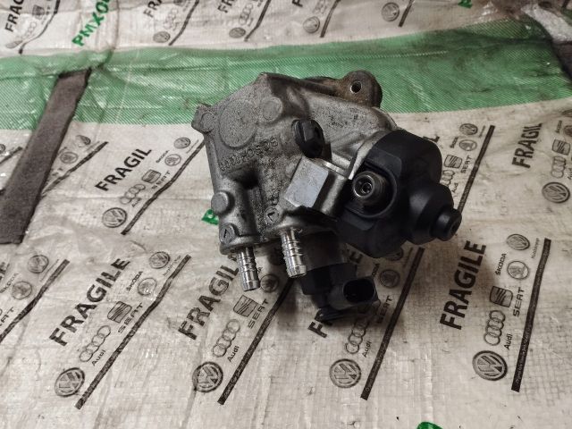 bontott VW TIGUAN Nagynyomású Szivattyú