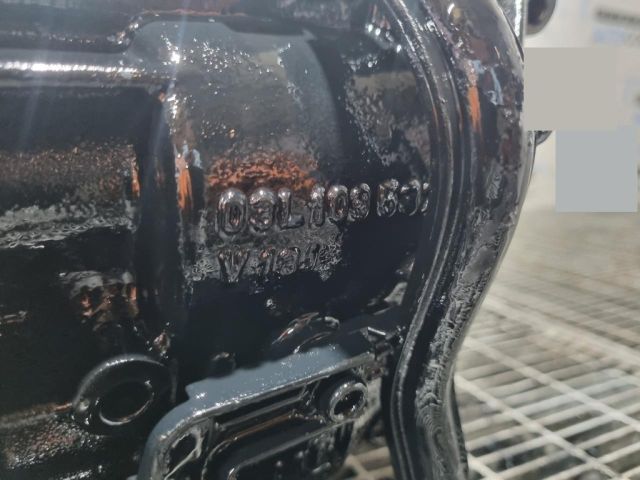 bontott VW TIGUAN Olajszivattyú