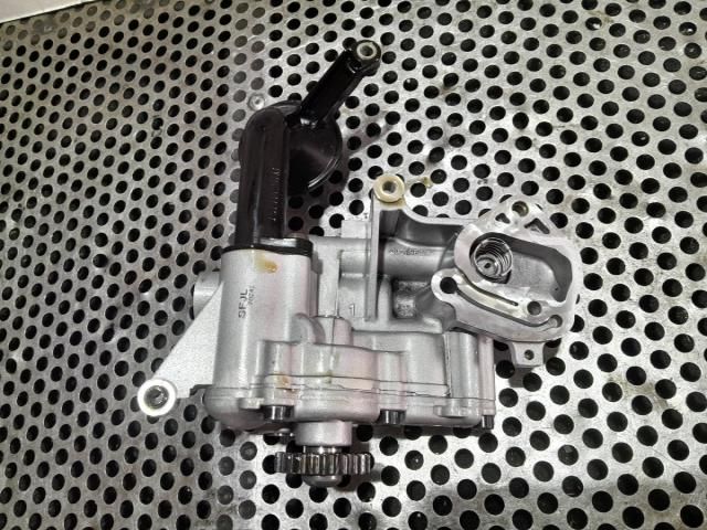 bontott VW TIGUAN Olajszivattyú