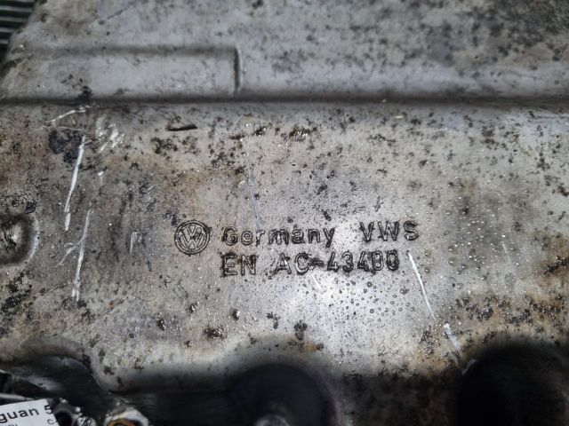 bontott VW TIGUAN Olajteknő