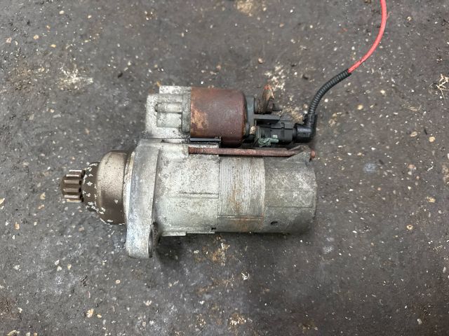 bontott VW TIGUAN Önindító