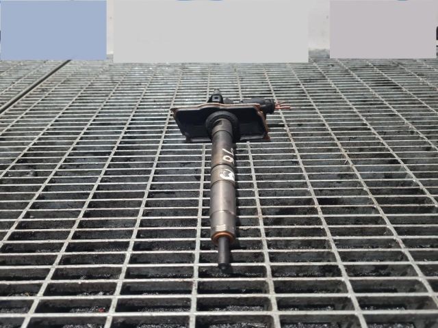 bontott VW TIGUAN Porlasztó (1 db)