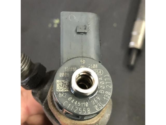 bontott VW TIGUAN Porlasztó (1 db)