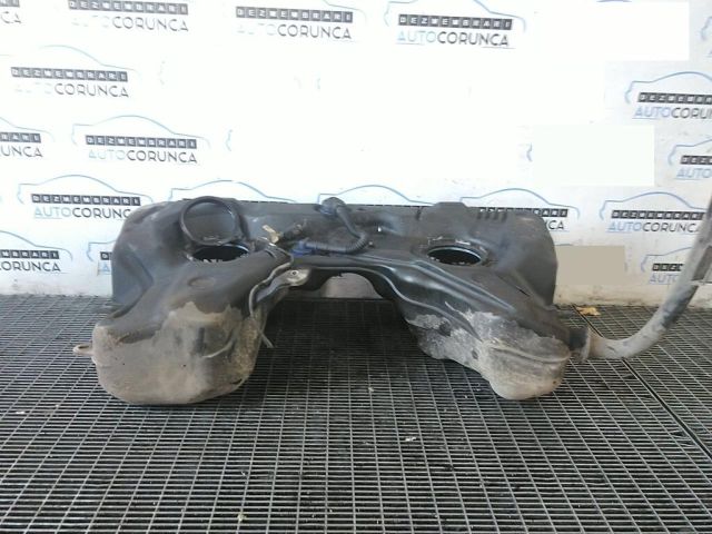 bontott VW TIGUAN Tank